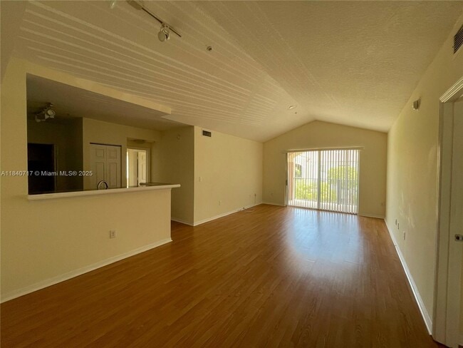 Building Photo - 6851 SW 44th St
