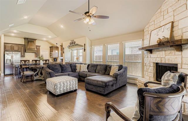 Building Photo - 4720 Water Lily Ln