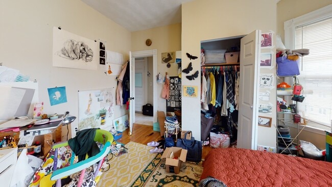 Photo - 27 Falcon St House