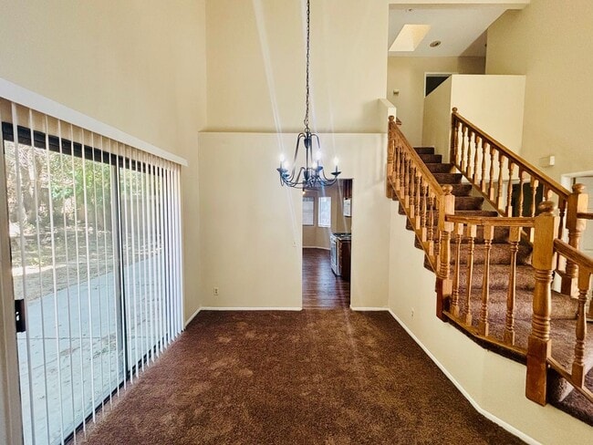 Foto del edificio - 43242 Cottage Ln