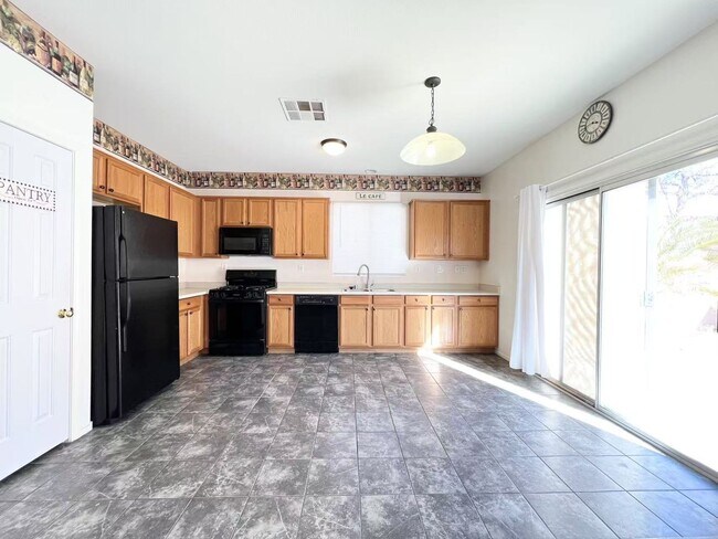 Foto del edificio - Welcome to this charming home