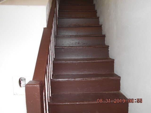 Building Photo - 313 N. &quot;E&quot;