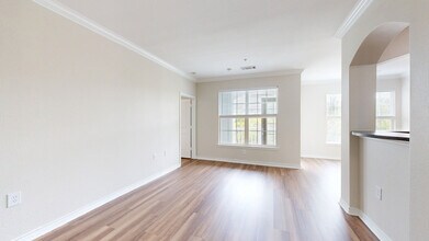 Interior Photo - Ridge at Blue Hills