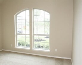 Building Photo - 10318 Bellago Ln