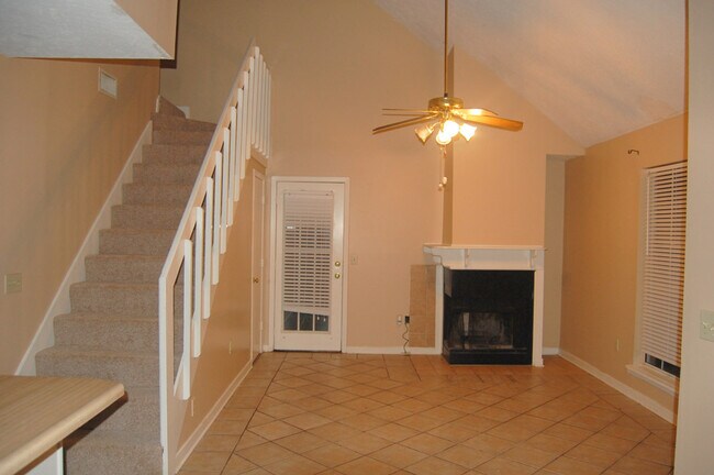 Foto del edificio - 3 Bed/2 Bath Home in Brandon 39047