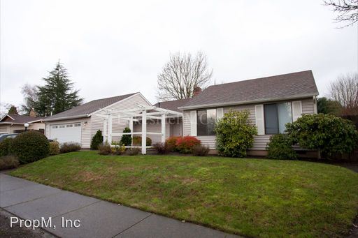Building Photo - 29146 SW Courtside Dr