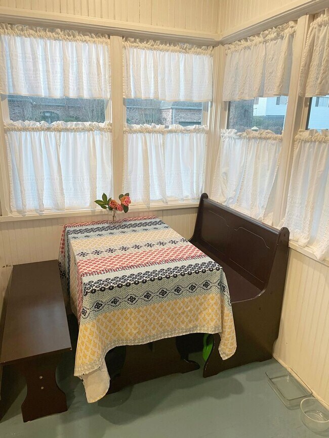 Building Photo - COMING SOON – Charming Home in a Highly De...