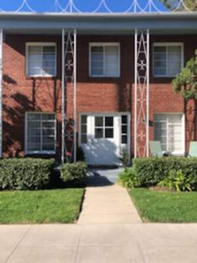 Building Photo - 1237 N Brand Blvd