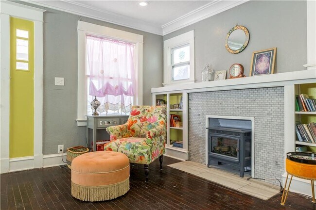 Building Photo - {3936} Charm & updates throughout + Off St...