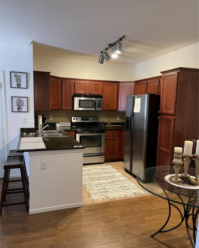 7009 E Dr Unit 2015, Scottsdale, AZ 85254 Condo for Rent in