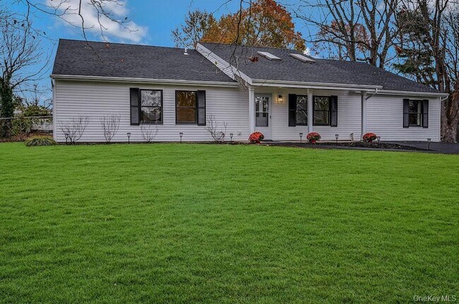 Foto del edificio - 21 Crater Lake Dr