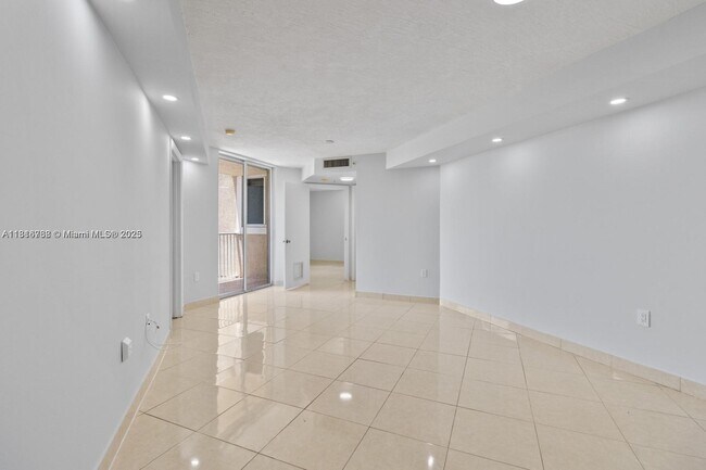 Foto del edificio - 102 SW 6th Ave