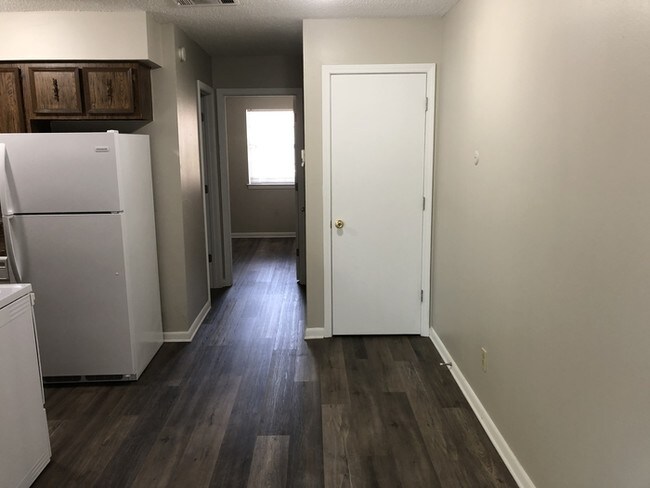 Foto del edificio - 3825 W Markham St