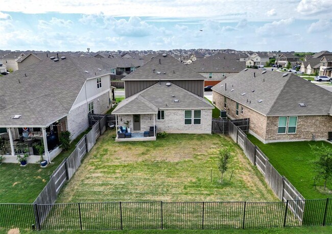 Foto del edificio - 196 Sweetleaf Dr