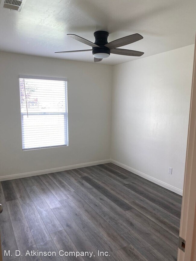 Foto del edificio - 3 br, 1 bath House - 3201 Mesa Drive