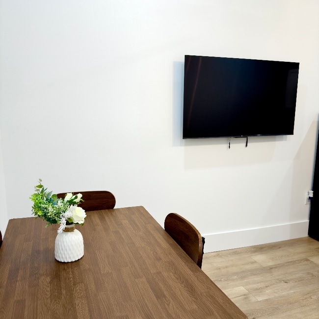 Building Photo - 2809 Third St