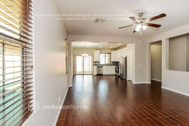 Foto del edificio - 844 E Harrison St