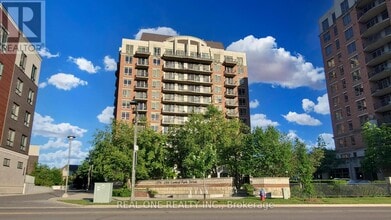 Building Photo - 2391 Central Park Dr
