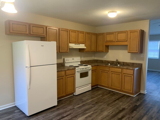 Building Photo - 510 Haws Run Rd