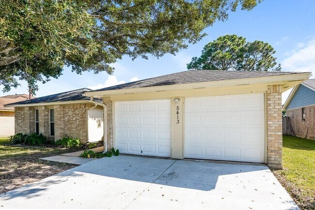 Foto del edificio - 5413 Pine Creek Dr