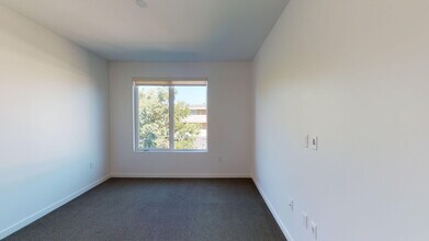 Interior Photo - Verve