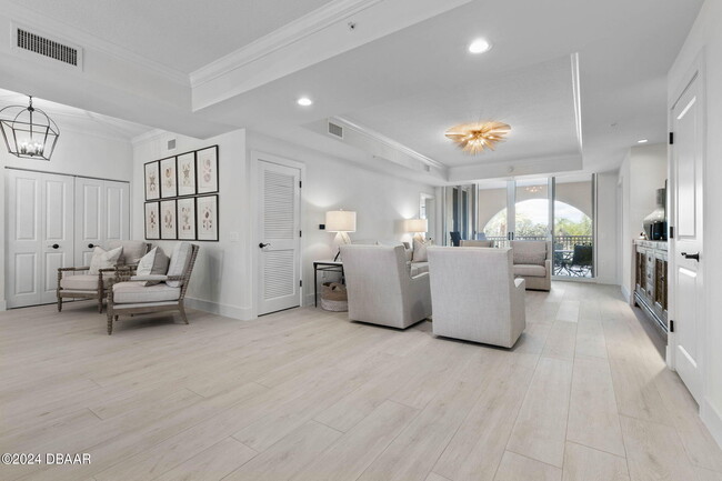 Foto del edificio - 102 Yacht Harbor Dr