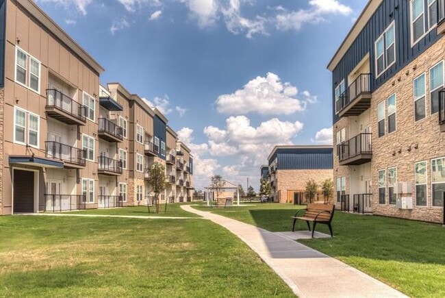 Foto del edificio - 19400 W Bellfort