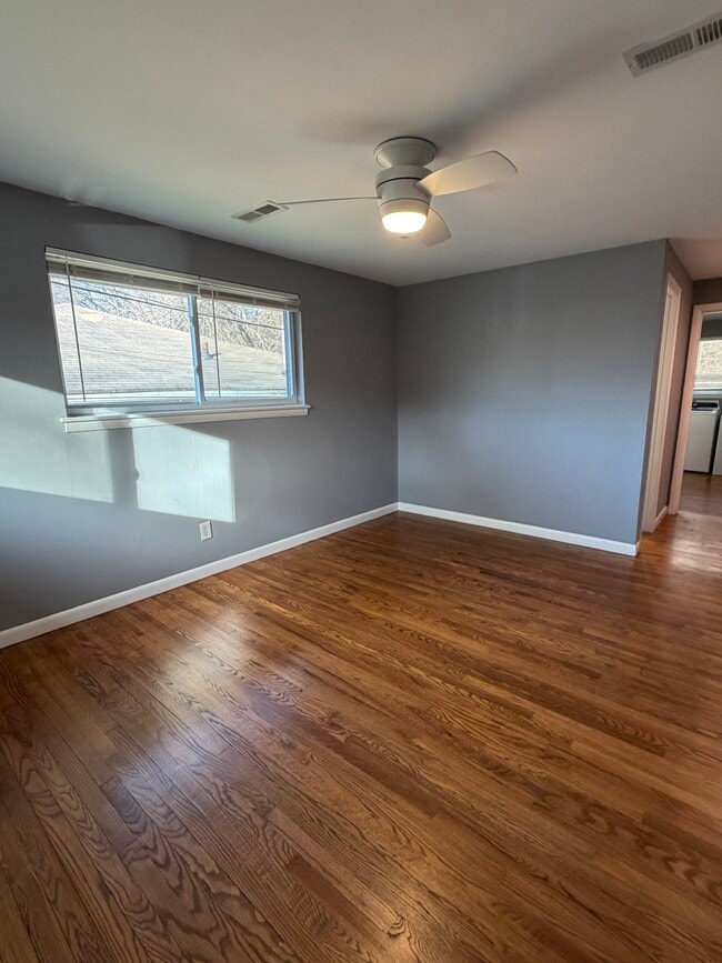 Building Photo - Clifton Place