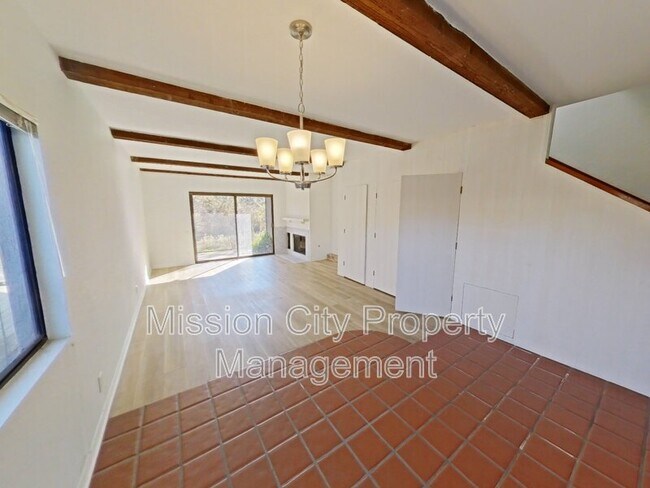 Building Photo - 5446 8th St