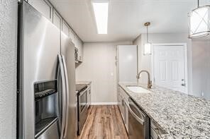 Foto del edificio - 2822 S Bartell Dr