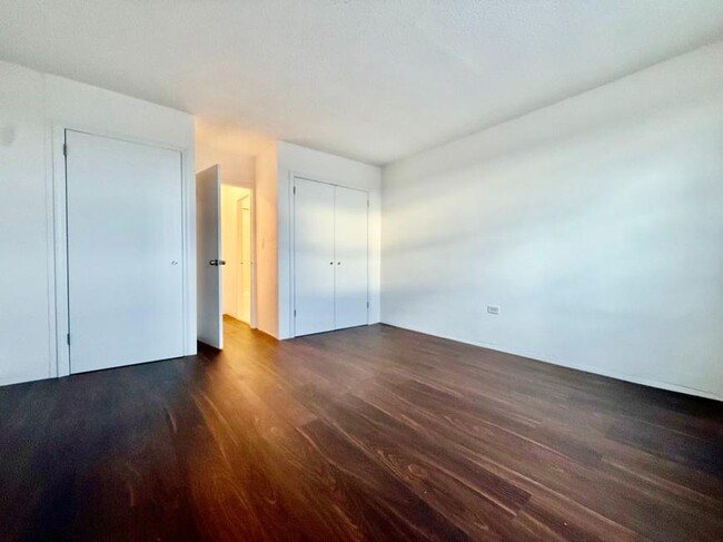 Foto del edificio - 1 bedroom in BRONX NY 10461