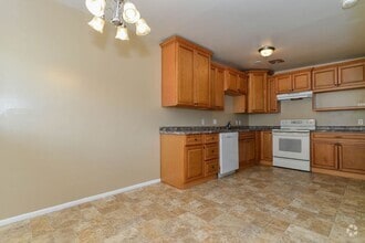 Building Photo - 715 E 700 S