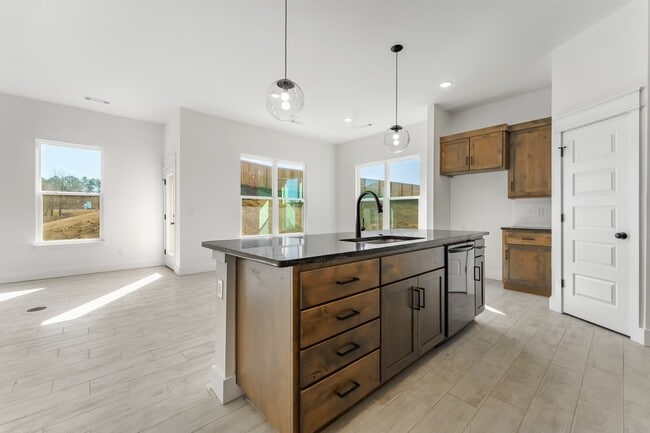 Photo - 2361 Buckside St House