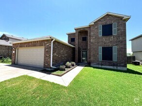 Building Photo - 6402 Taree Loop