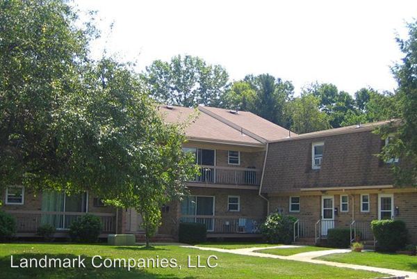 Building Photo - 10 Bloomingdale Dr