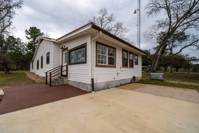 Foto del edificio - 1284 Buchanan Rd