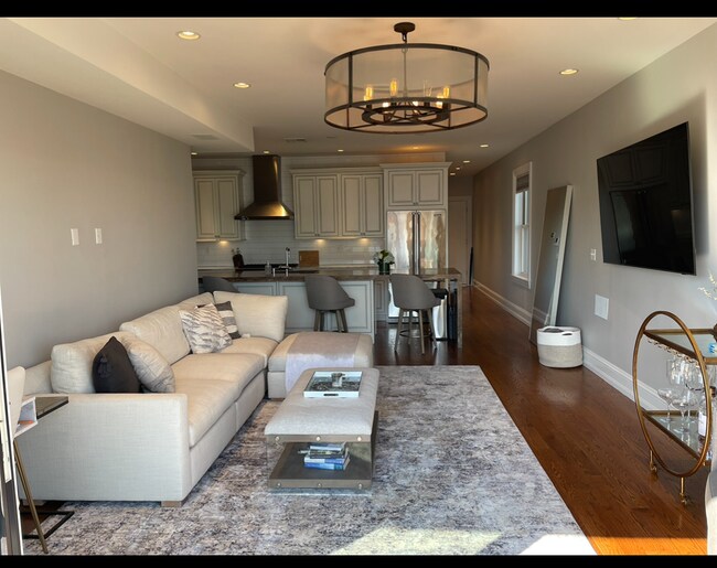 Living Room - 82 G St