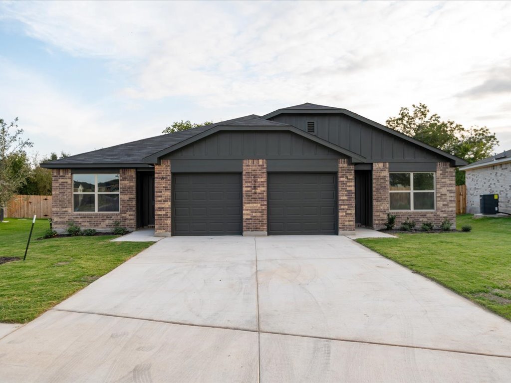 Primary Photo - 1289 Lehmann Dr