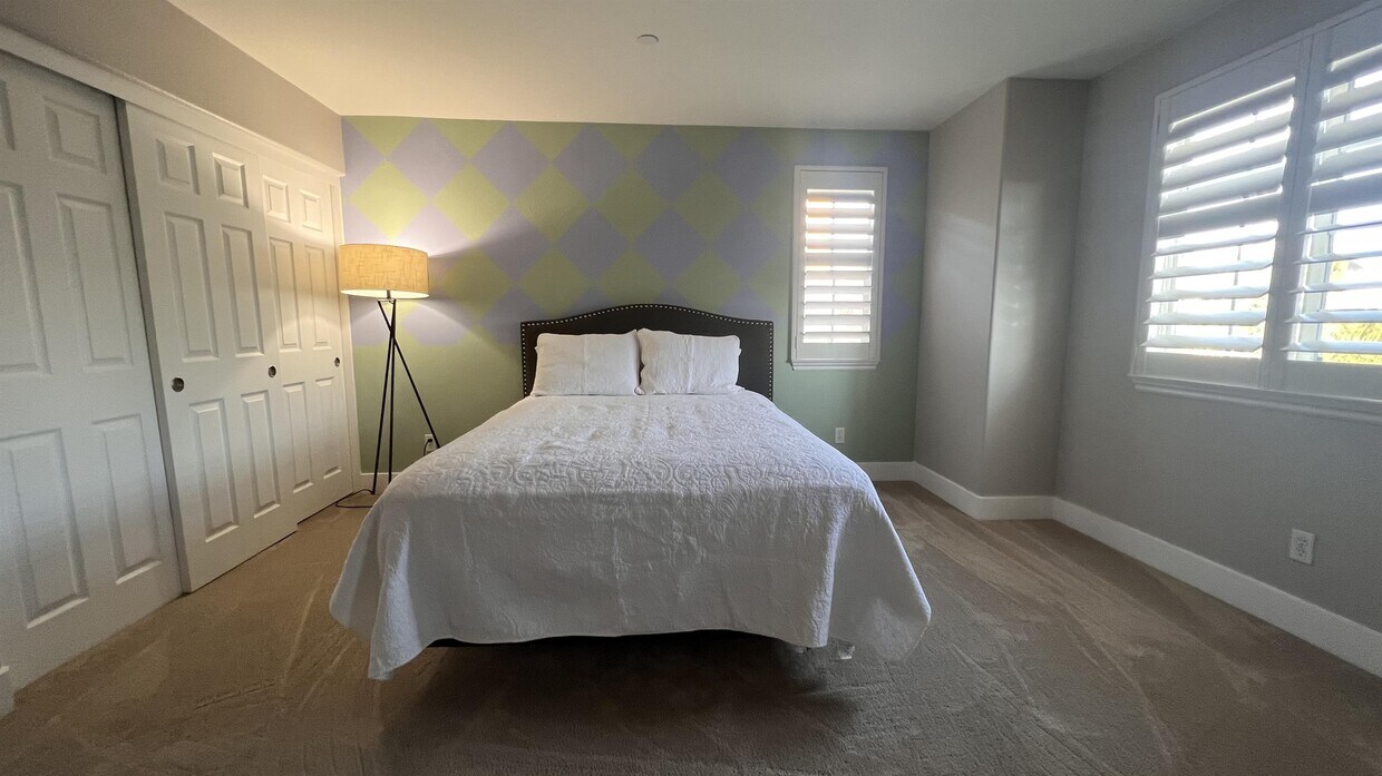 15652 Portenza Dr Unit 6, Fontana, CA 92336 Apartment for Rent in