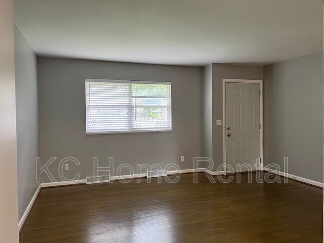 Building Photo - 1614 Harvard Ave