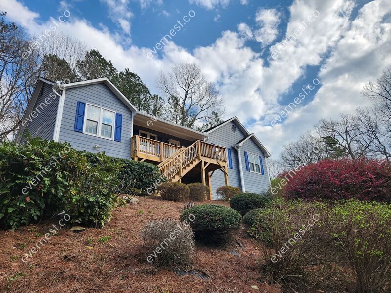 Foto principal - 2047 Arbor Forest Dr SW