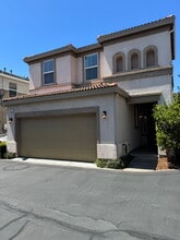 Building Photo - 567 Terrano Ct