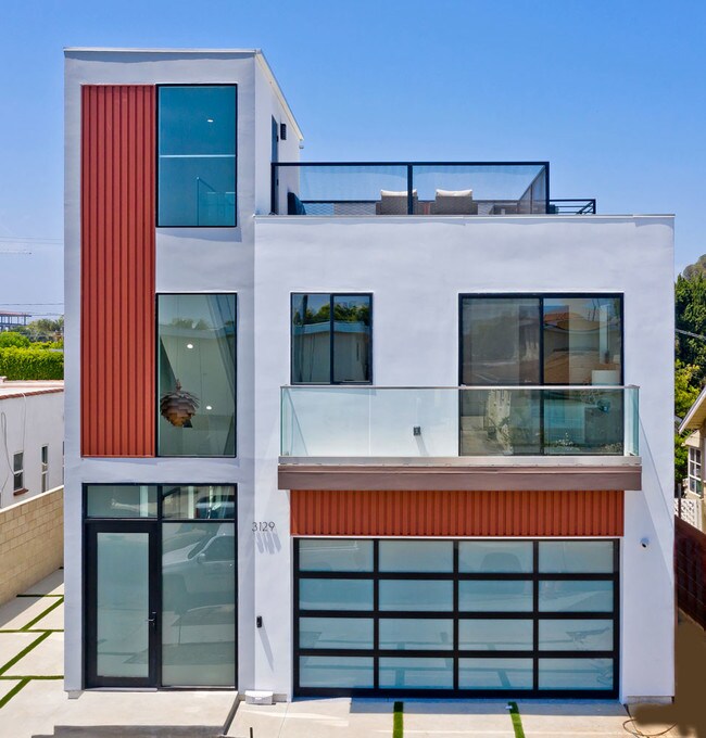 Building Photo - 3129 Helms Ave