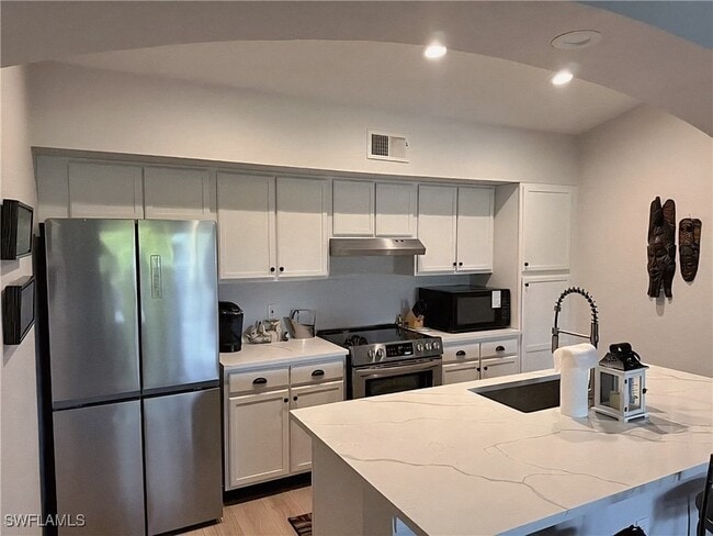 Building Photo - 7905 Preserve Cir