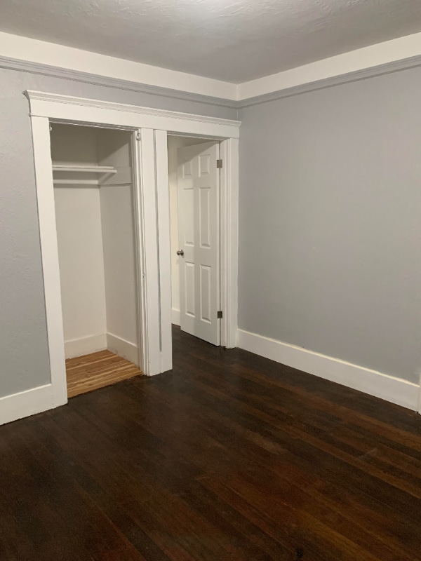 Building Photo - 210 San Antonio Ave