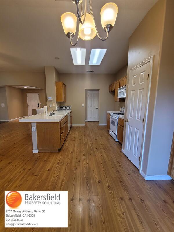 Building Photo - 11324 Mercatello Ave