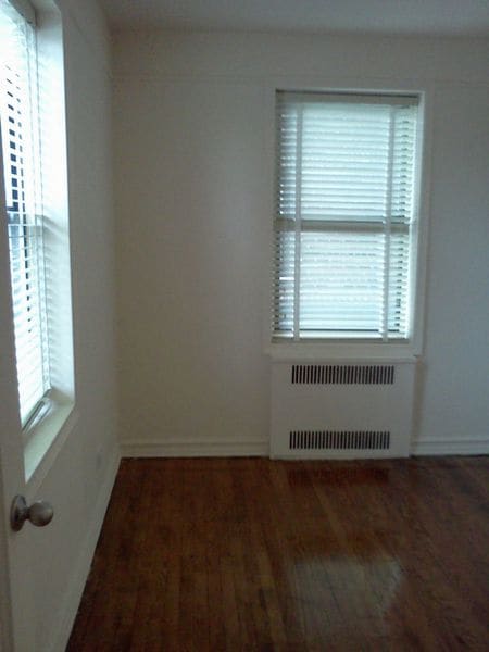 Building Photo - 9750 Queens Blvd