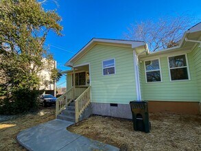 Building Photo - 413 A Yates Aly