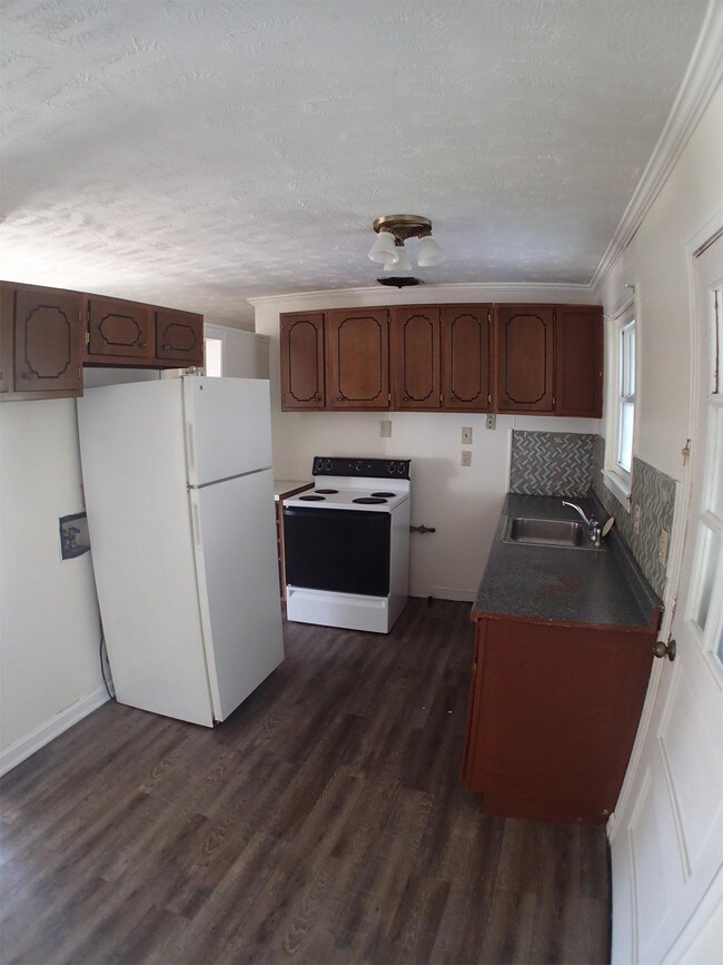 Building Photo - 5105 Kilmer Blvd