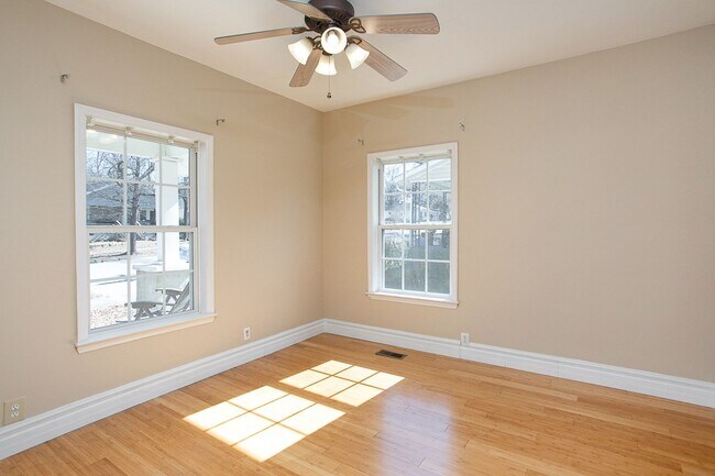 Foto del edificio - Three Bedroom Walltown Abode Within Walkin...